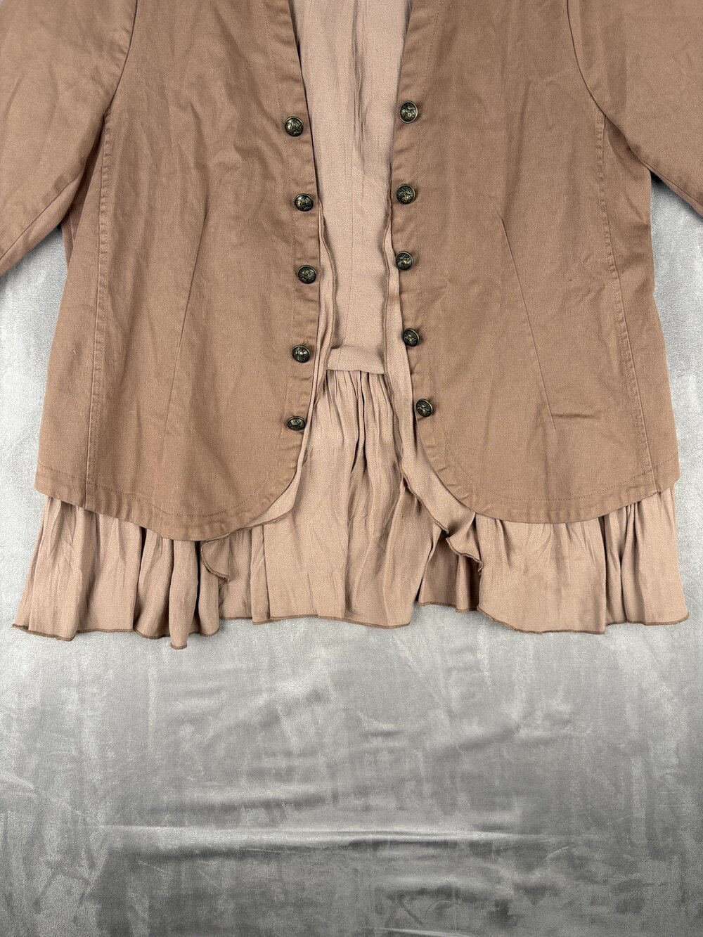 Torrid Button-Front Ruffle Hem Cardigan 1X - Picture 10 of 13